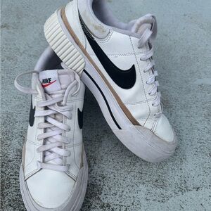 Women's Court Legacy Lift Platform Casual Sneakers Classic Nike Sz: 9.5